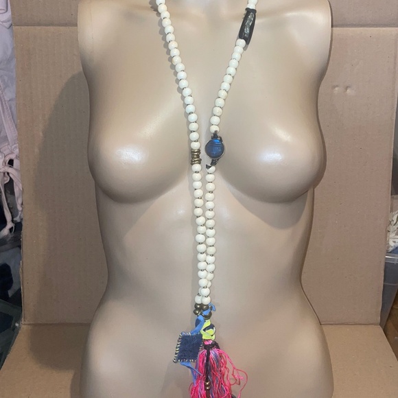 Free People De Petra Misterio Mala Pendant Necklace - Picture 2 of 8